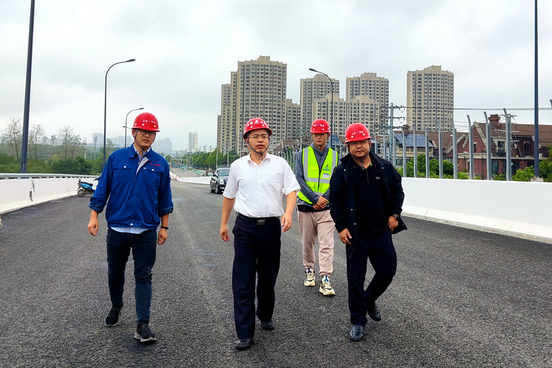 公司黨委書記、董事長(zhǎng)錢申春調(diào)研西二環(huán)項(xiàng)目建設(shè)推進(jìn)工作2